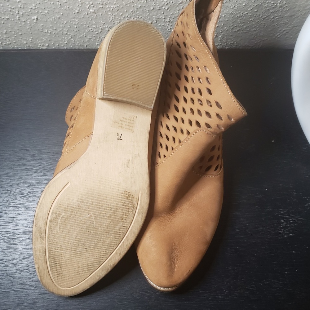 š” Seychelles Booties š” - Picture 4 of 5